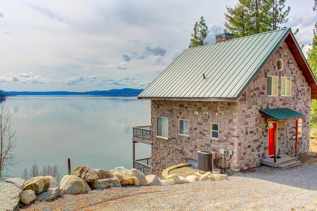 Beautiful Lake Coeur D'Alene Cabin On The Bay Hotel Mica Екстериор снимка